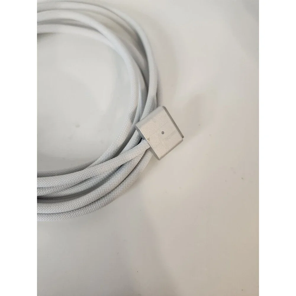 USB-C 96W Power Adapter